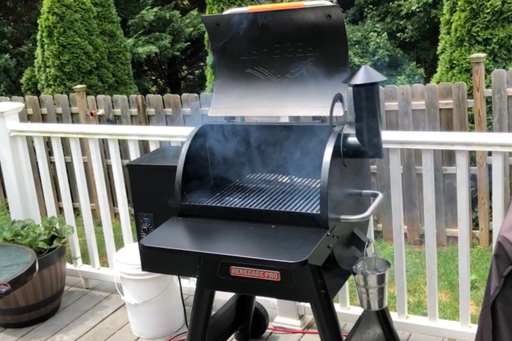 Traeger Renegade Pro