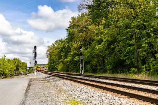 CSX M217-29 passing Point of Rocks Station in Maryland