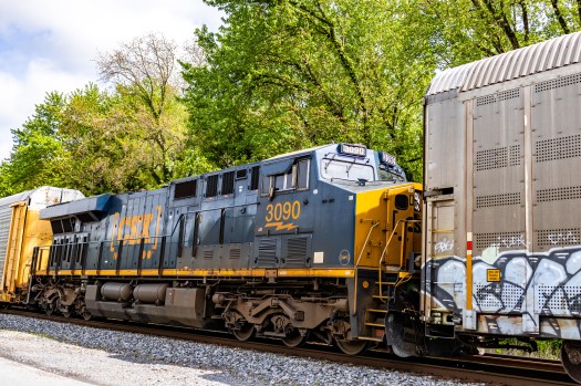 CSX ES44AH running as DPU on M217-29 at Point of Rocks