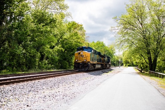 CSX ES44AC-H 3233 leading a light engine move at Point of Rocks