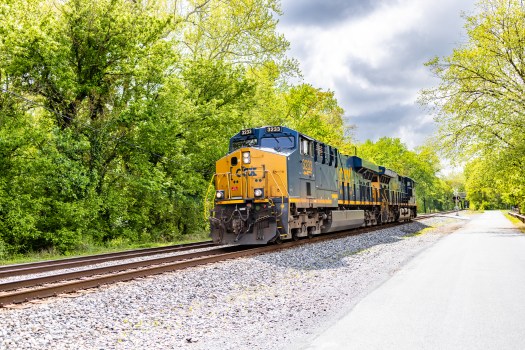 CSX ES44AC-H 3233 leading a light engine move at Point of Rocks